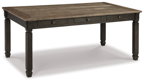 Tyler Creek Dining Room Table