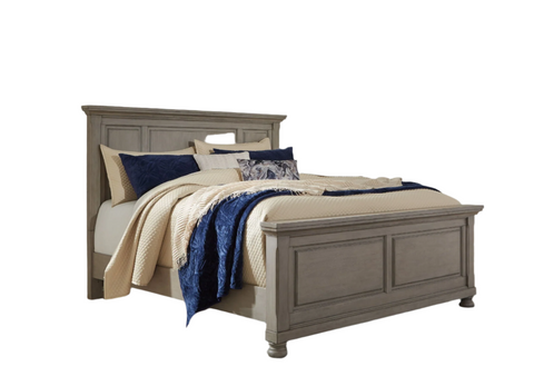 Lettner Queen Panel Bed with Dresser, Mirror and Nightstand