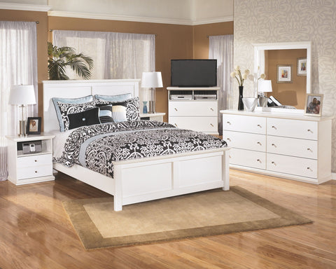 Bostwick Shoals Queen Bed with Dresser, Mirror and Nightstand